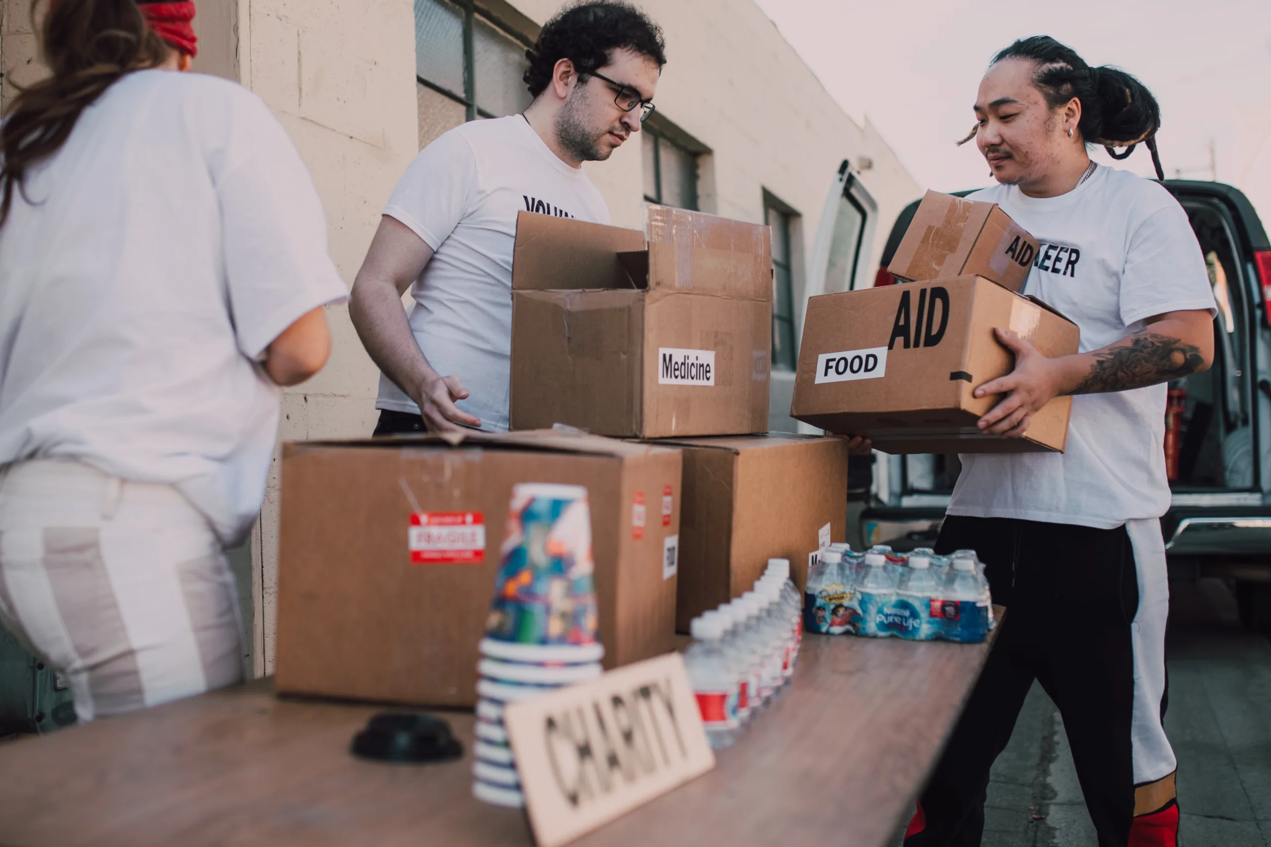 Guide to engaging employees in corporate volunteerism